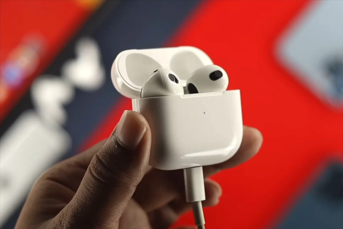 Airpods 3 không nhận sạc