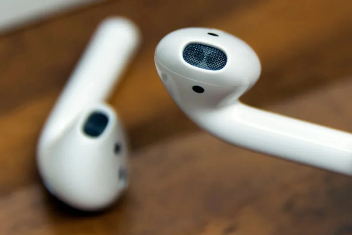 Thay loa Airpods 2 - Max Mobile