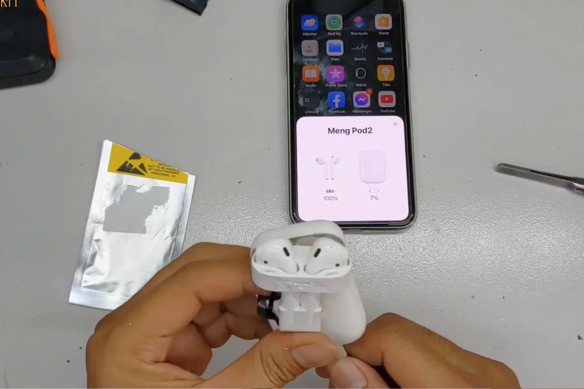 Thay pin hộp sạc Airpods 2